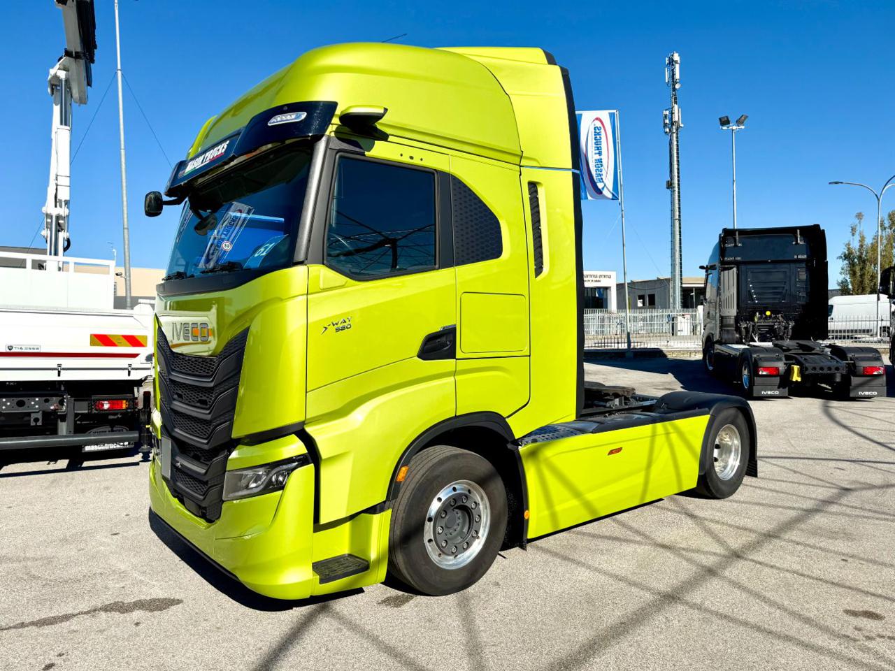 IVECO S-WAY 580 FULL AIR - 2