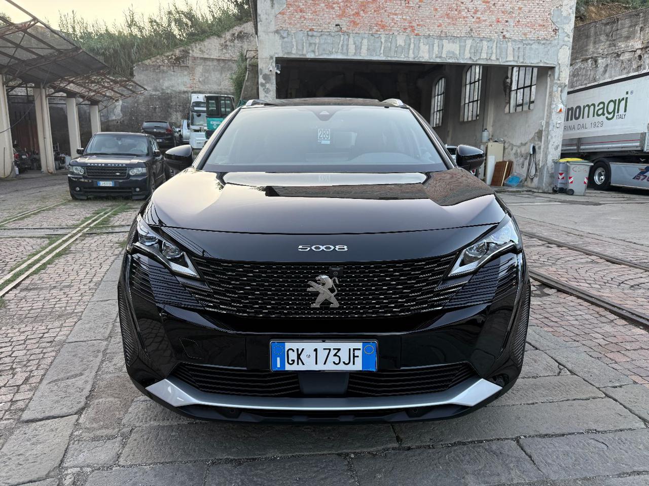 PEUGEOT 5008 BlueHDi 130 S&S EAT8 GT - 3