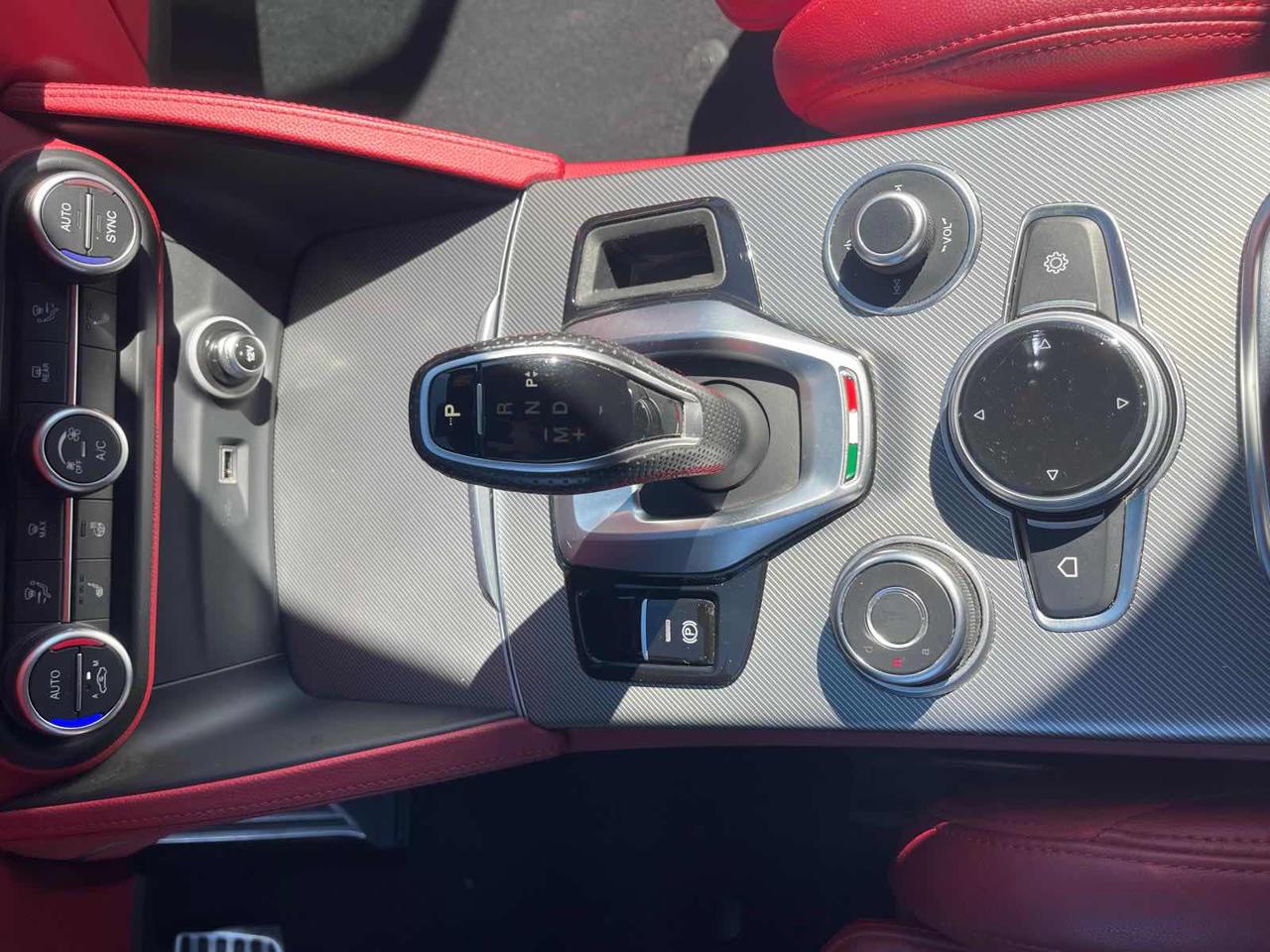 ALFA ROMEO Stelvio 2.2 Turbodiesel 210 CV AT8 Q4 Veloce - 35