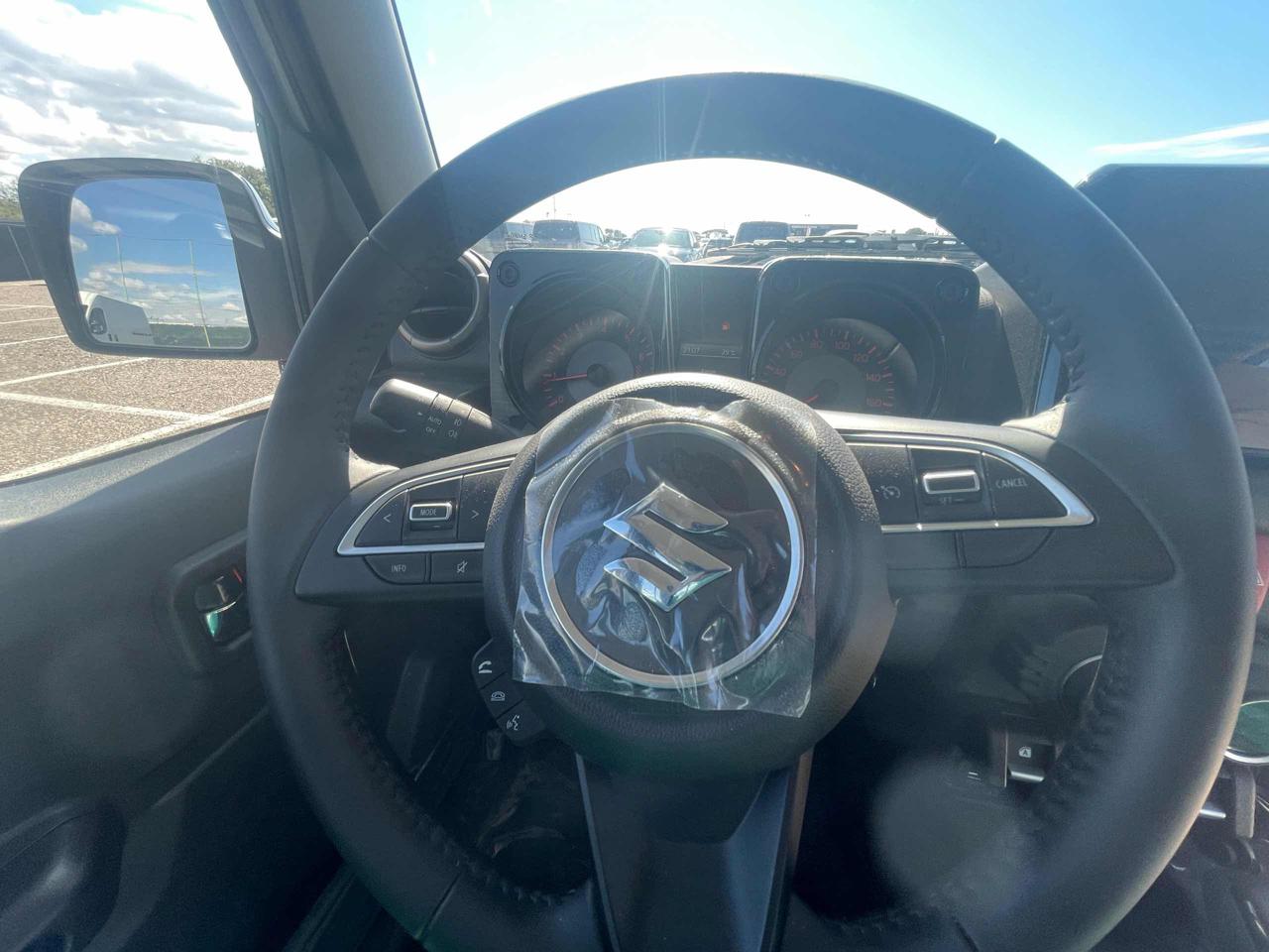 SUZUKI Jimny 1.5 AUTOMATICA PRO MATA (N1) 5 Porte - 13