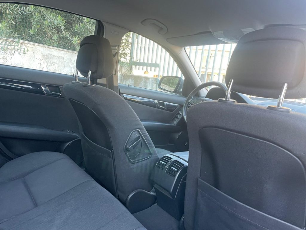 MERCEDES-BENZ C 220 CDI Eleg. - 19