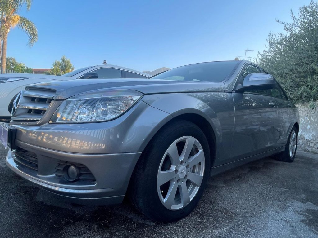 MERCEDES-BENZ C 220 CDI Eleg. - 25