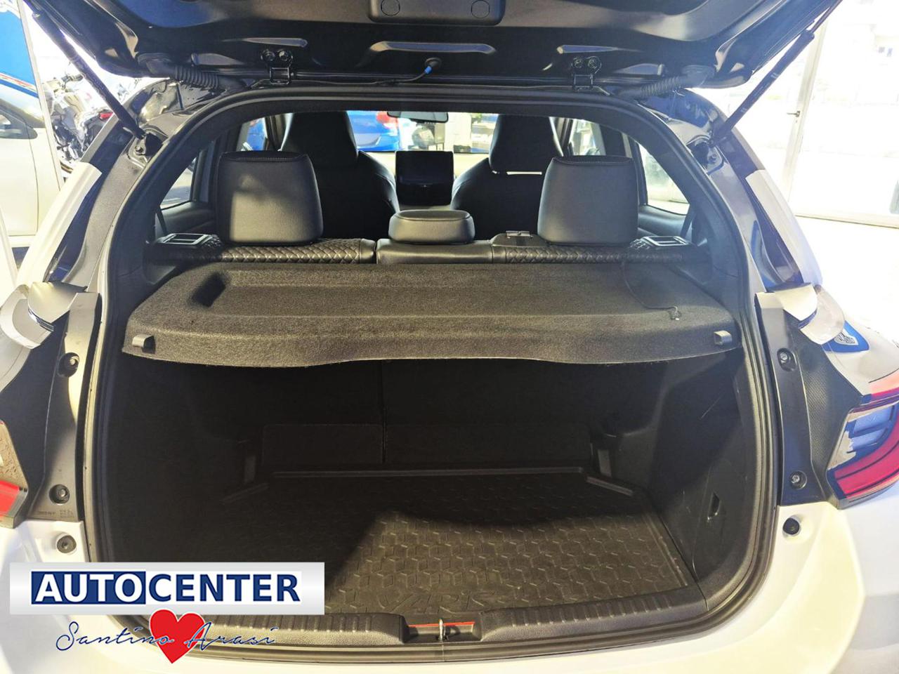 TOYOTA Yaris 1.5 Hybrid 5 porte Style - 7