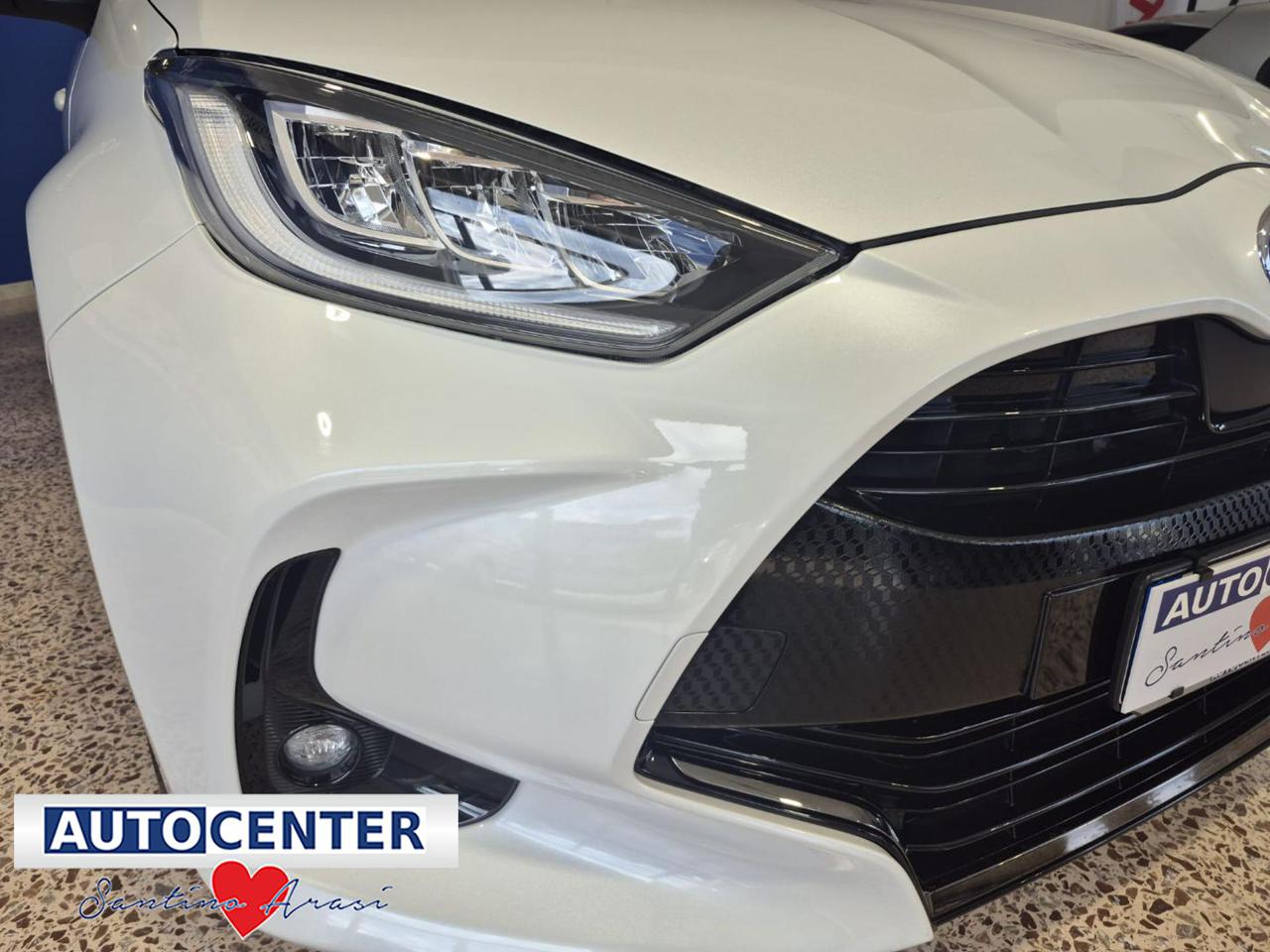 TOYOTA Yaris 1.5 Hybrid 5 porte Style - 16