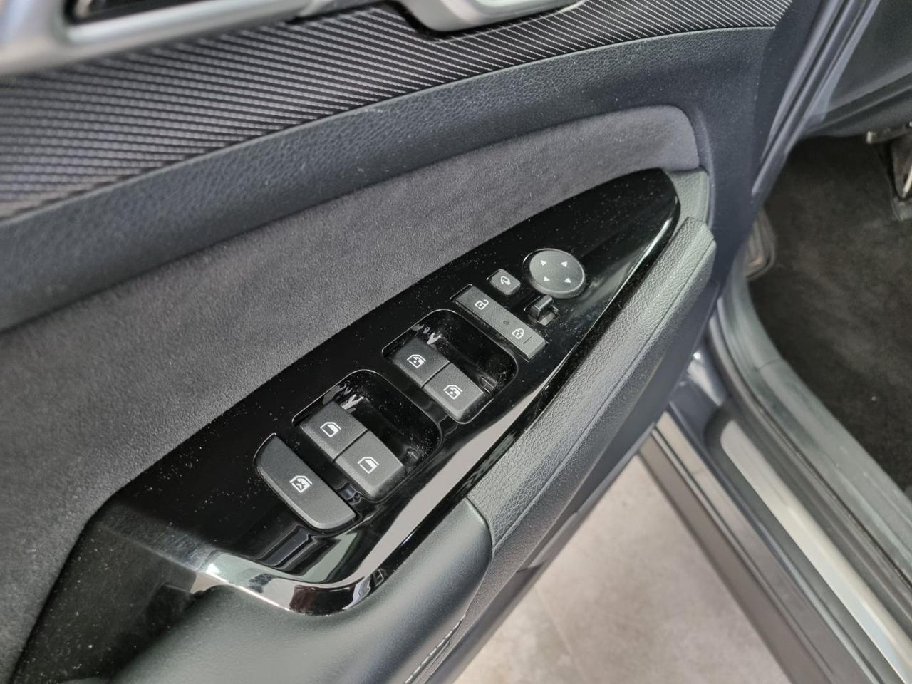 KIA Sportage 1.6 TGDi HEV AT GT-line - 26