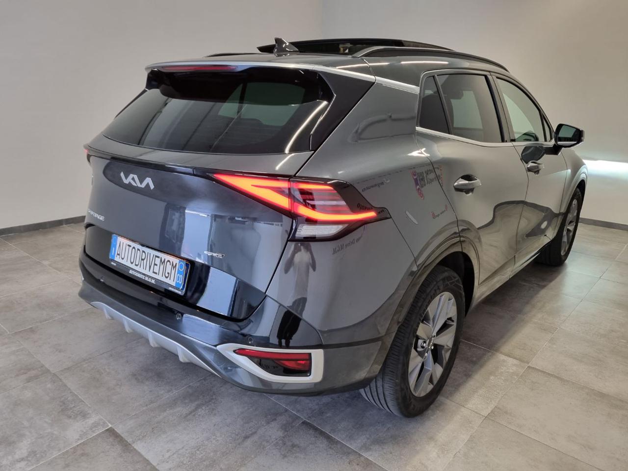 KIA Sportage 1.6 TGDi HEV AT GT-line - 35