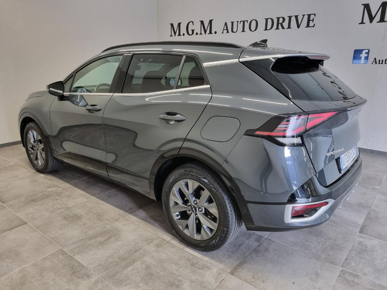 KIA Sportage 1.6 TGDi HEV AT GT-line - 23