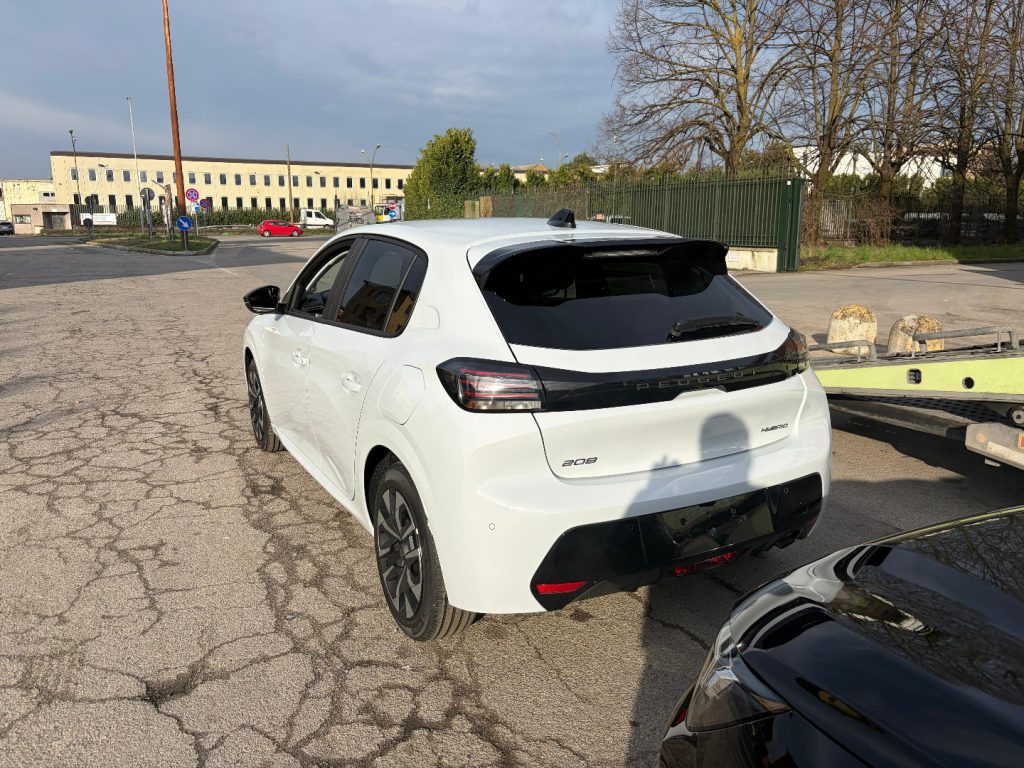 PEUGEOT 208 Hybrid 110 e-DCS6 Style - 3