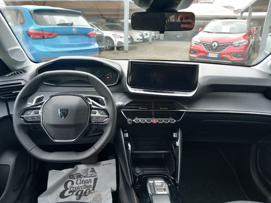 PEUGEOT 208 Hybrid 110 e-DCS6 Business - 18