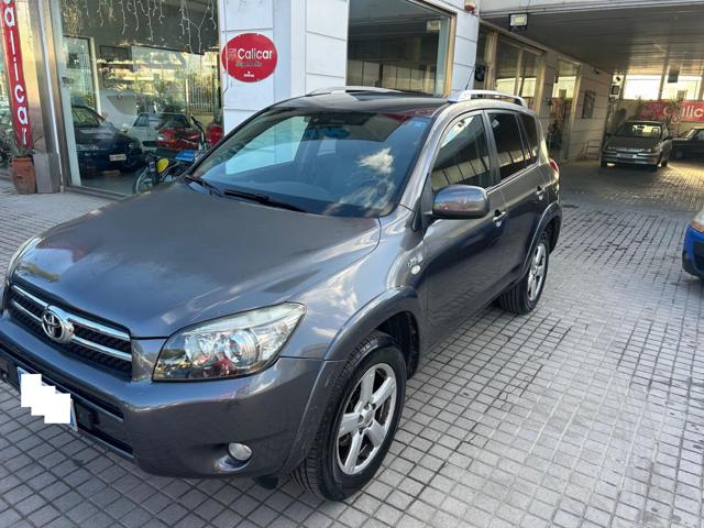 TOYOTA RAV 4 MY23 blu / nero metallizzato