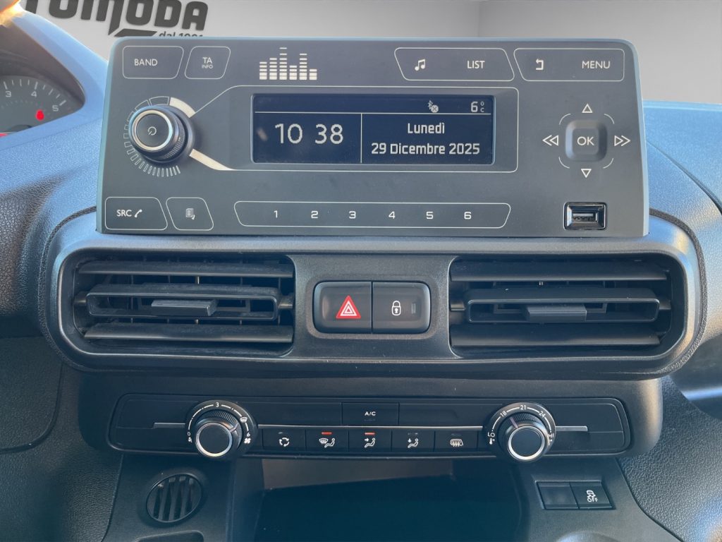 PEUGEOT Partner L1 100CV Premium - 13