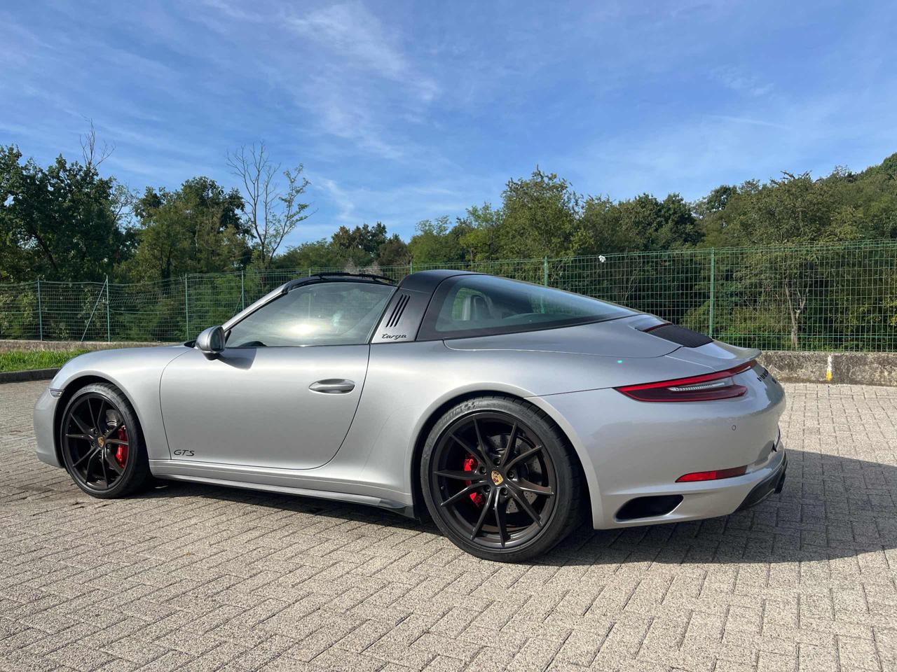 PORSCHE 911 3.0 Targa 4 GTS - Service Porsche - 3
