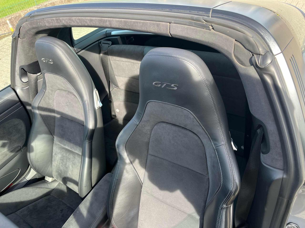 PORSCHE 911 3.0 Targa 4 GTS - Service Porsche - 14