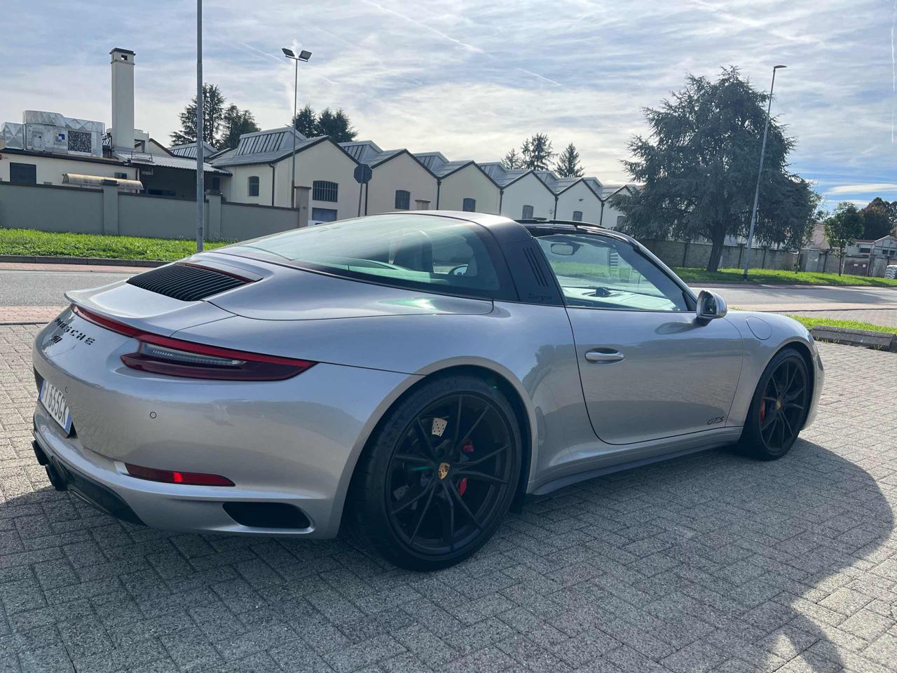 PORSCHE 911 3.0 Targa 4 GTS - Service Porsche - 7