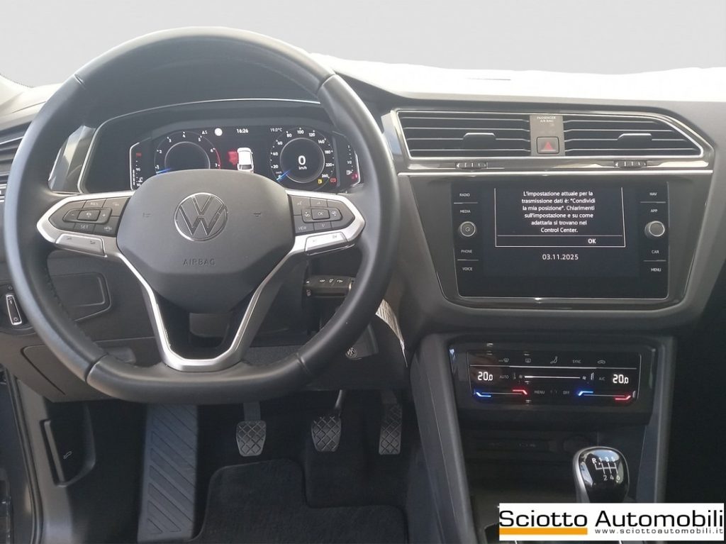 VOLKSWAGEN Tiguan 1.5 TSI ACT Life - 13