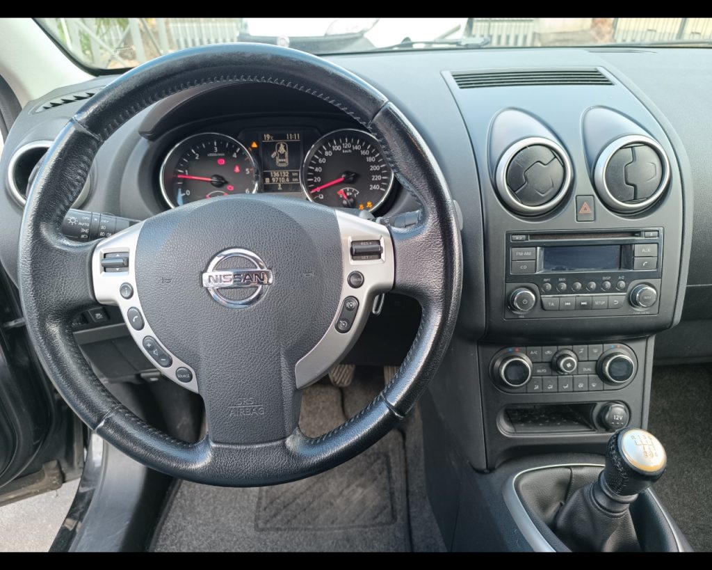 NISSAN Qashqai 1.5 dCi DPF Acenta - 9