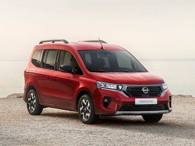 NISSAN Townstar Grigio pastello