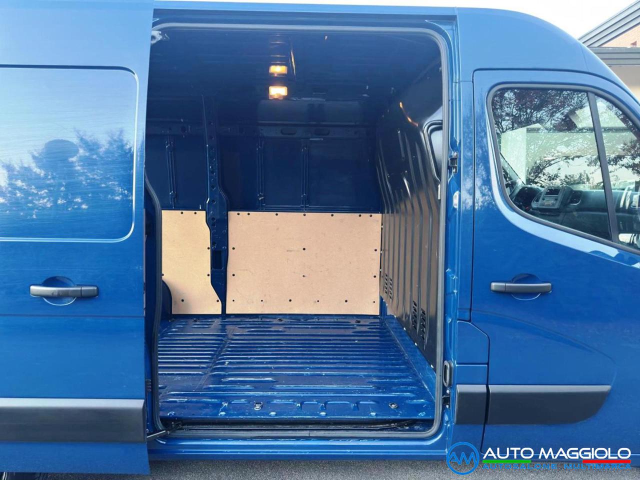 RENAULT Master Furgone T33 2.3 dCi 135 CV PM-TM L2 H2 Start - 11