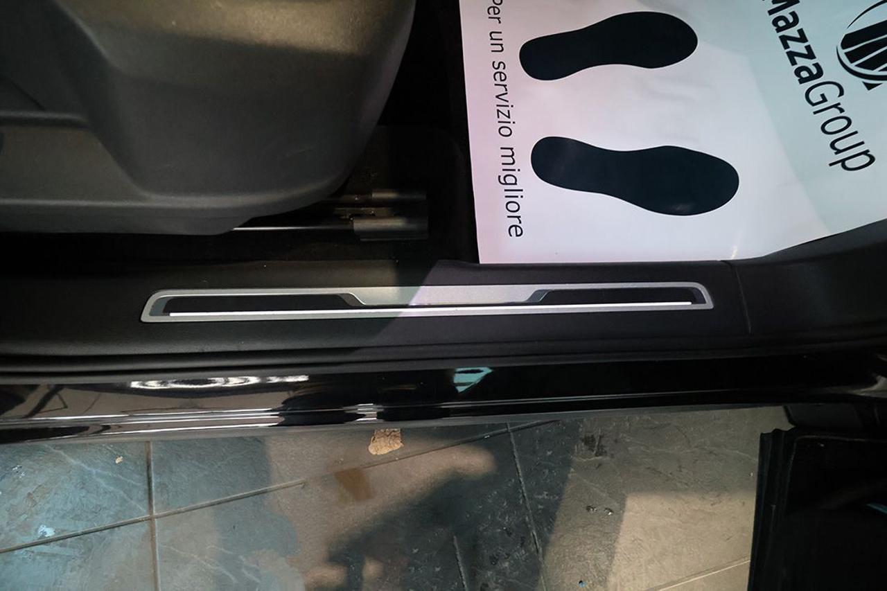 VOLKSWAGEN Tiguan 1.5 TSI ACT Life - 33