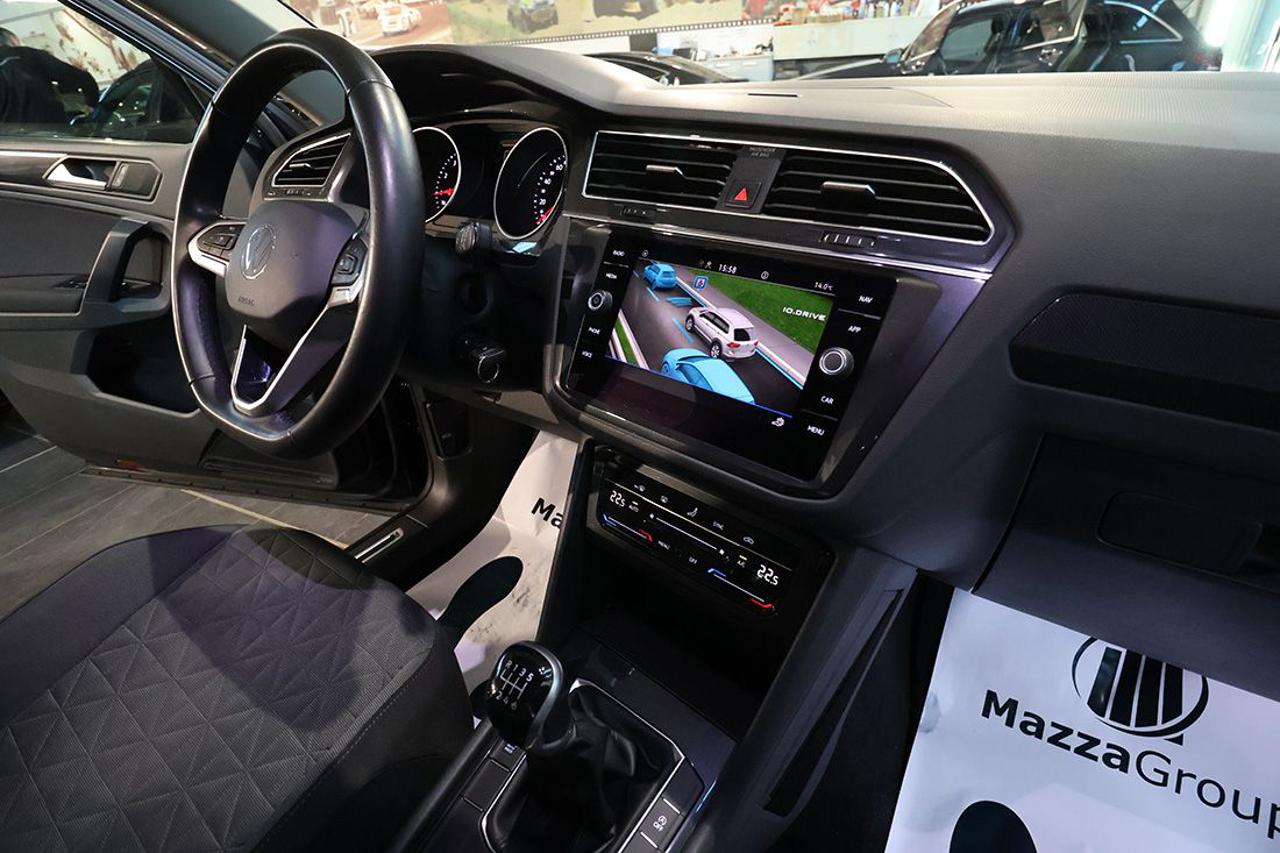 VOLKSWAGEN Tiguan 1.5 TSI ACT Life - 30