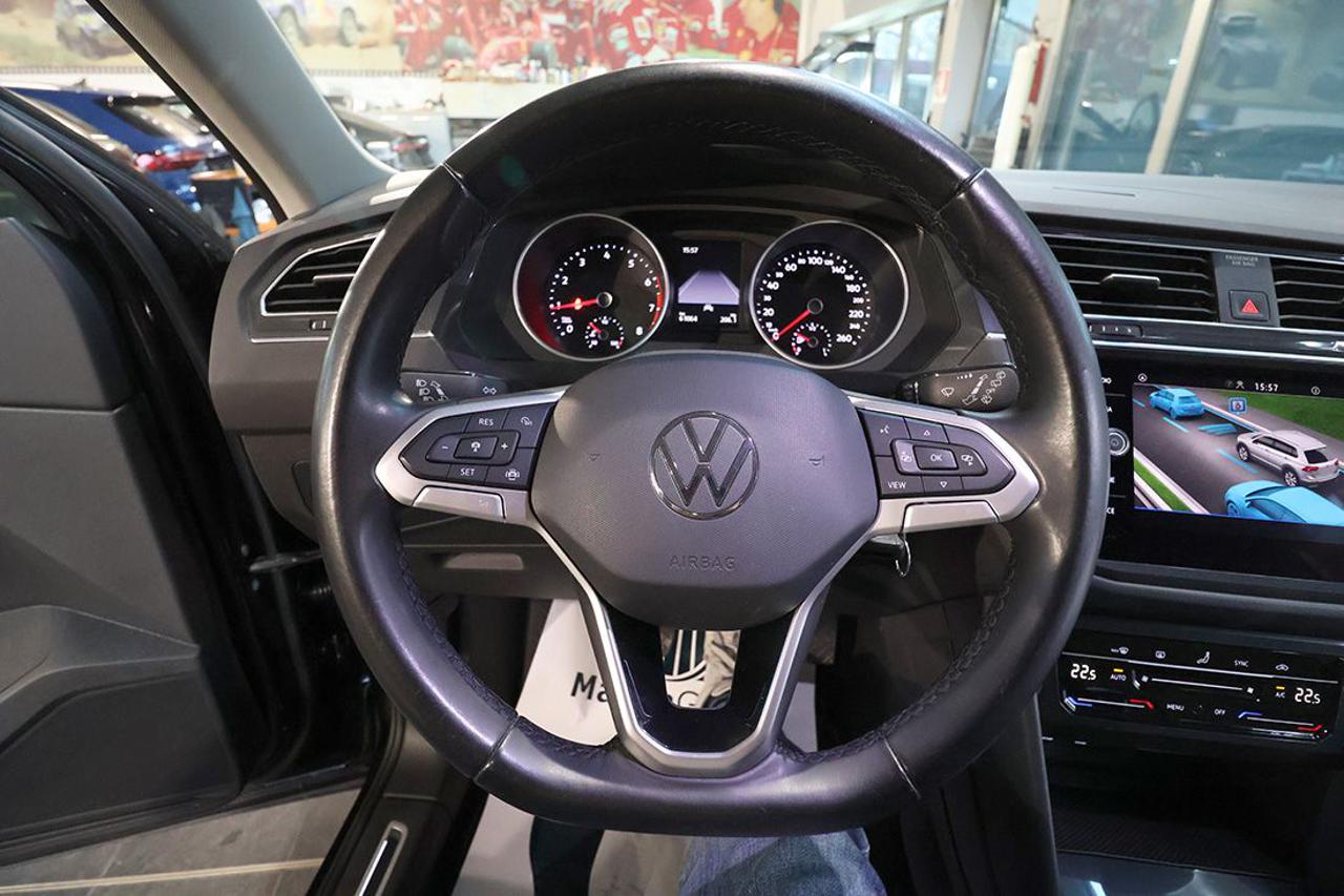 VOLKSWAGEN Tiguan 1.5 TSI ACT Life - 19