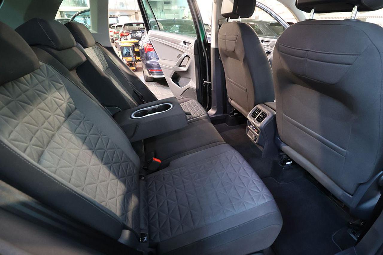 VOLKSWAGEN Tiguan 1.5 TSI ACT Life - 17