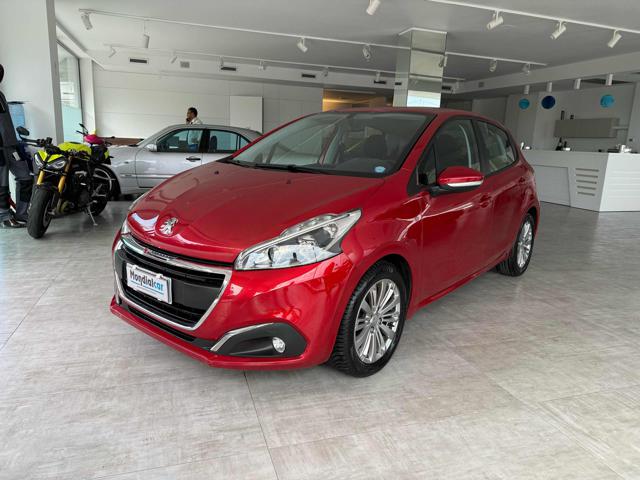 PEUGEOT 208 Bordeaux metallizzato