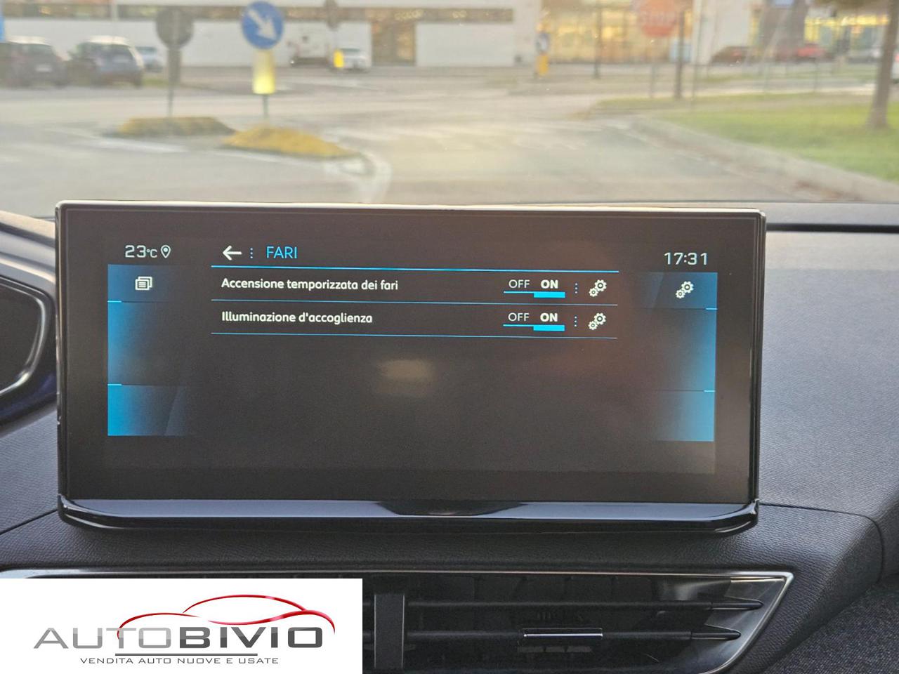 PEUGEOT 3008 BlueHDi 130 S&S EAT8 Allure Pack - 29