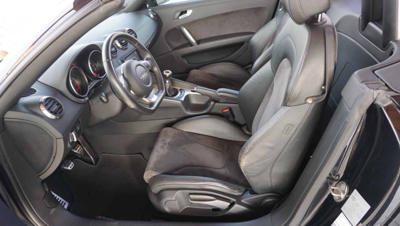 AUDI TT Roadster 2.0 TFSI - 21