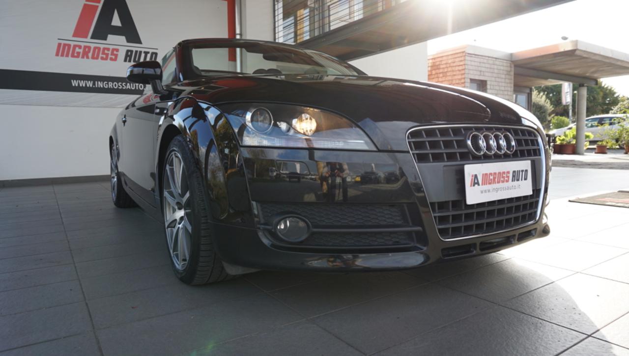 AUDI TT Roadster 2.0 TFSI - 17