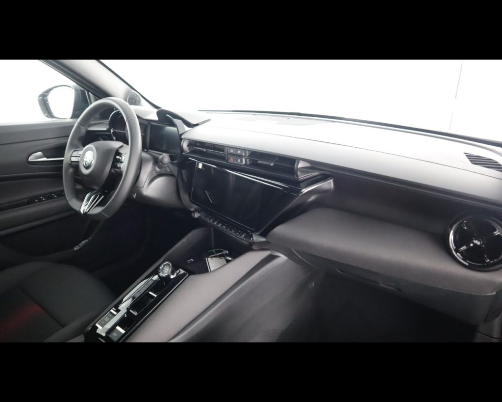 ALFA ROMEO Junior Ibrida Ibrida Speciale1.2 136cv Hybrid Edct6 - 19