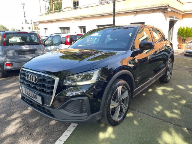 AUDI Q2 Nero metallizzato