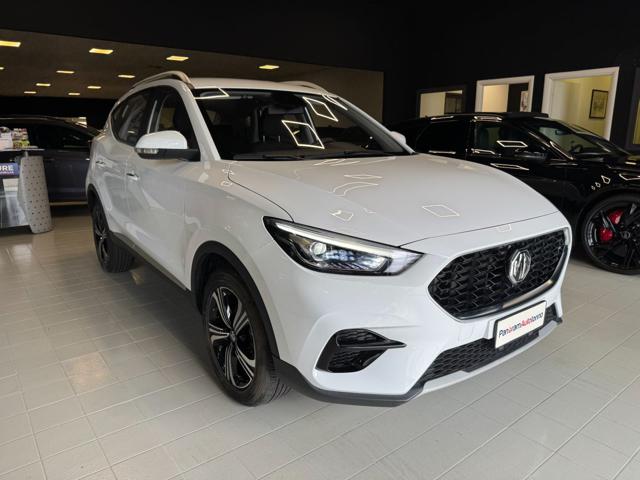 MG ZS Bianco pastello