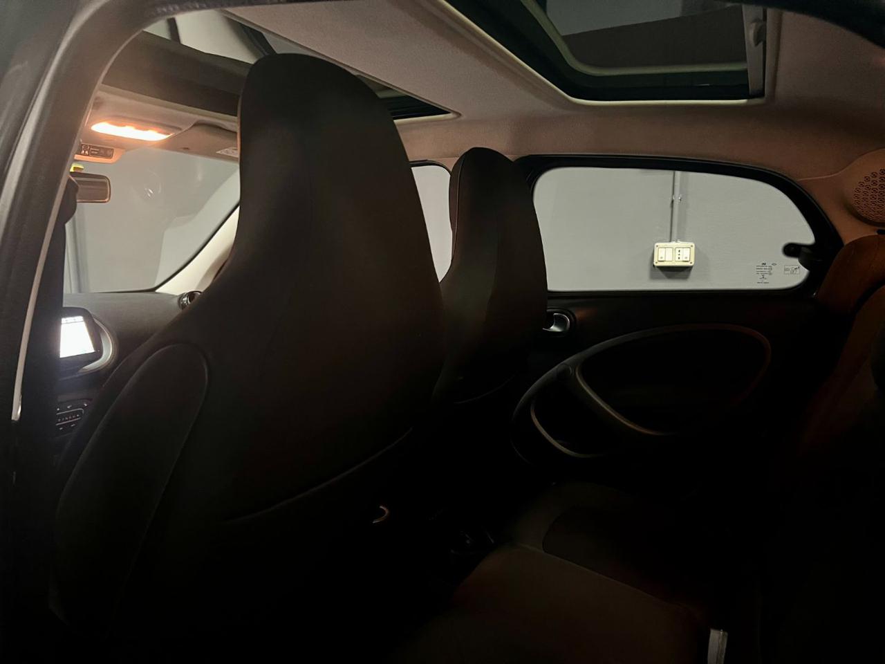 SMART ForFour 90 0.9 Turbo twinamic Superpassion - 11