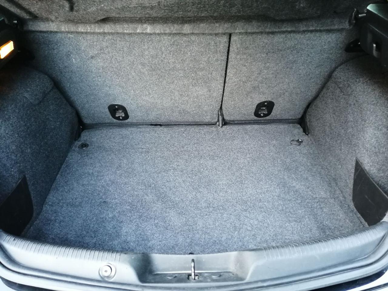 ALFA ROMEO Giulietta 1.6 JTDm-2 105 CV Distinctive - 4