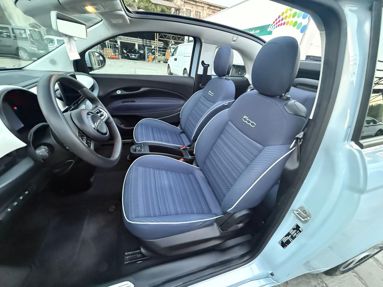 FIAT 500e Cabrio 42 kWh Passion - 17