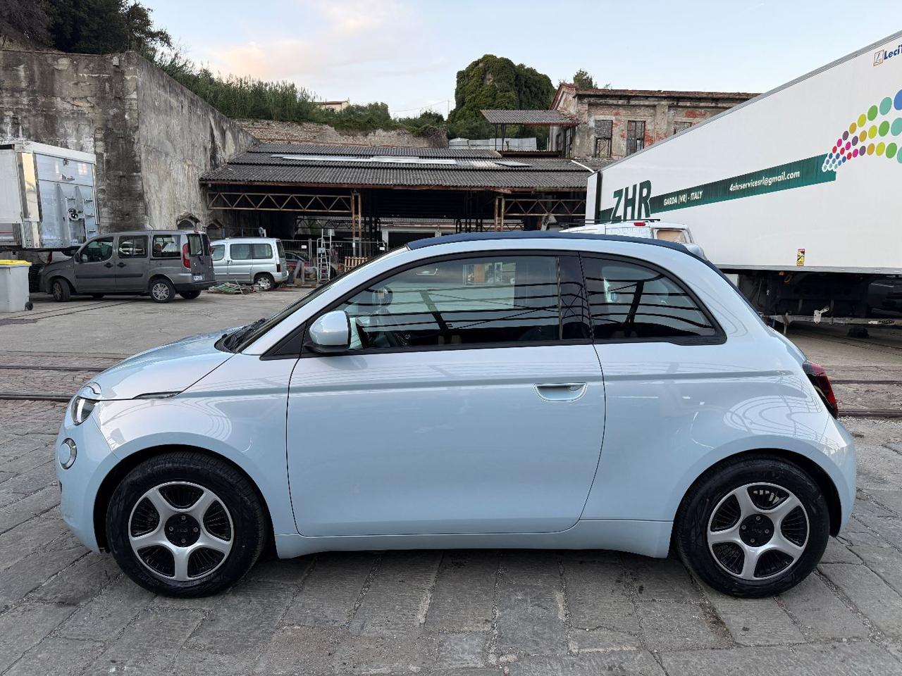 FIAT 500e Cabrio 42 kWh Passion - 4