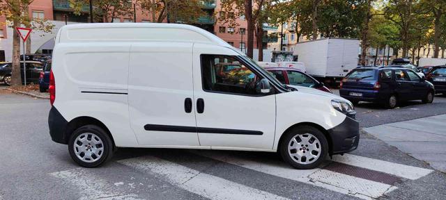 FIAT Doblo Bianco pastello
