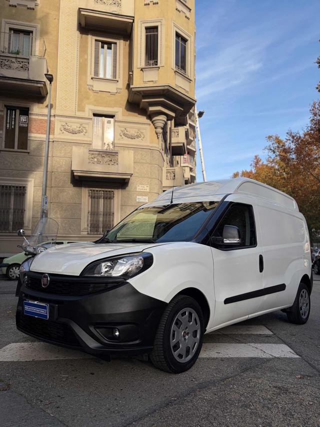 FIAT Doblo Bianco pastello