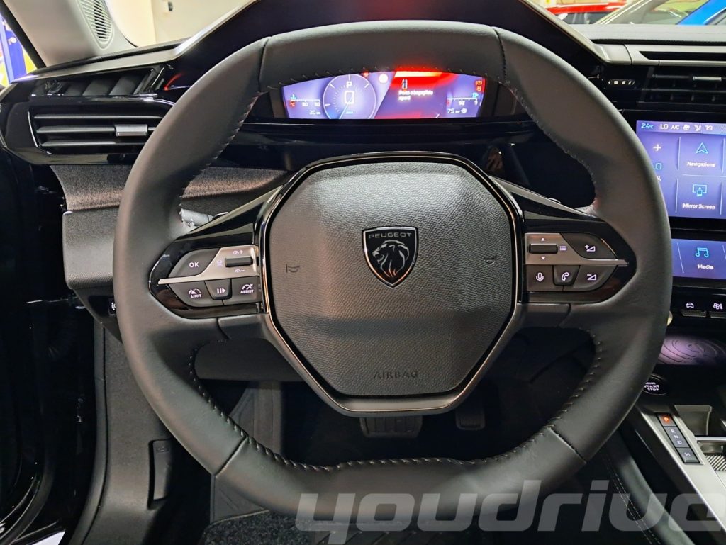 PEUGEOT 308 / PureTech Turbo 130 S&S EAT8 Allure KM0 - 10