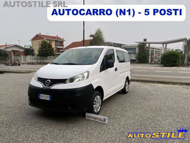 NISSAN NV200 Bianco pastello