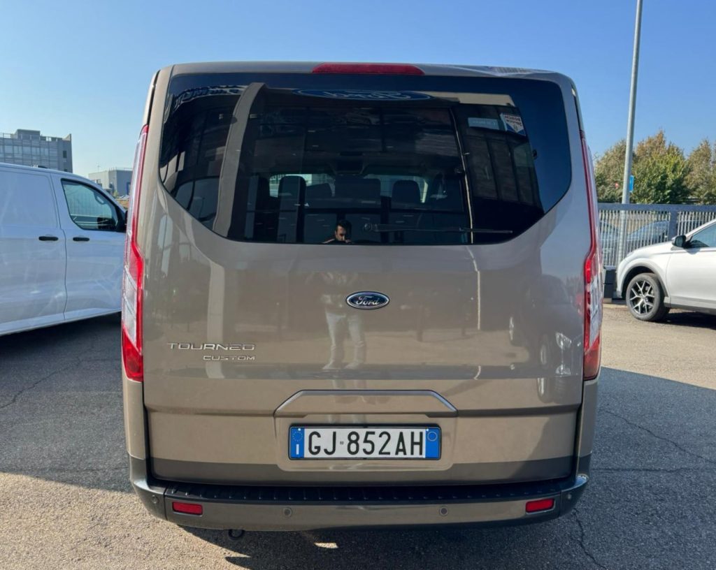FORD Tourneo Custom 320 2.0 EcoBlue 185CV aut. PC Active - 4