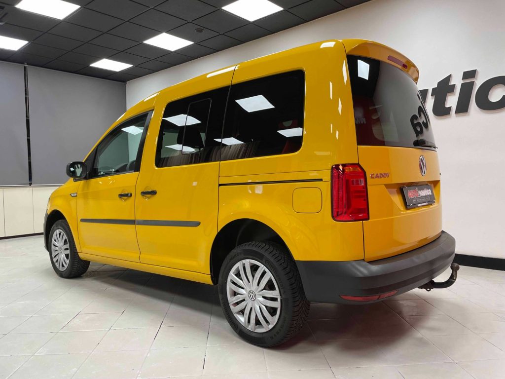 VOLKSWAGEN Caddy 2.0 TDI 122 CV 4MOTION TRENDLINE - IVA DEDUCIBILE - 7