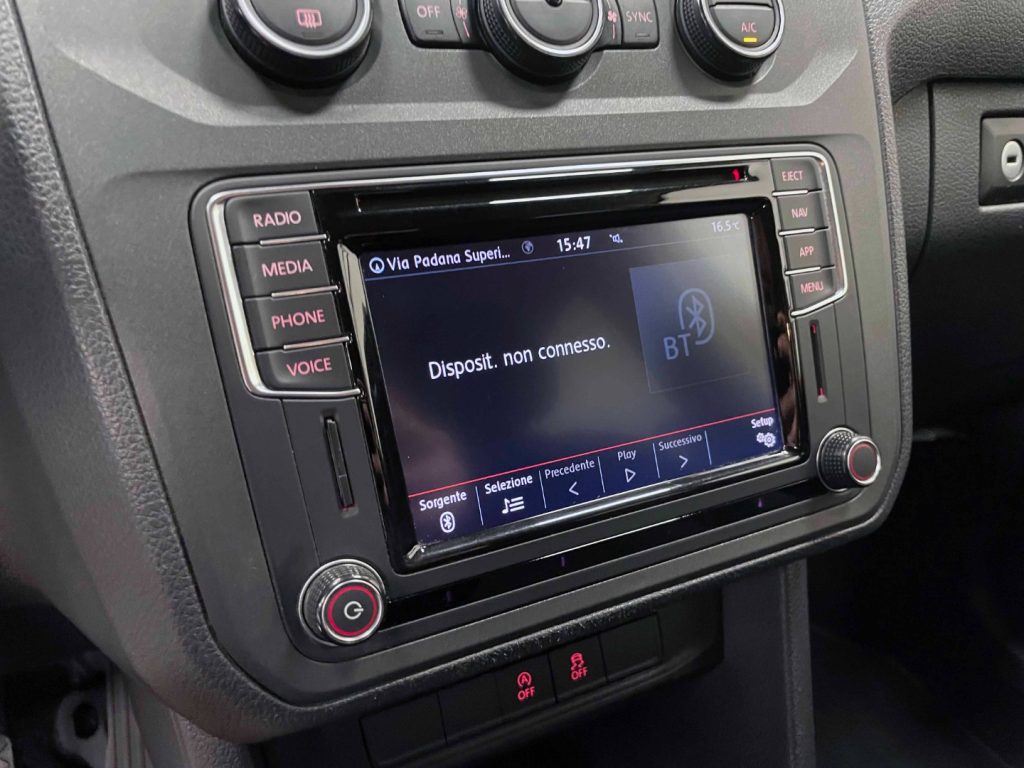 VOLKSWAGEN Caddy 2.0 TDI 122 CV 4MOTION TRENDLINE - IVA DEDUCIBILE - 23