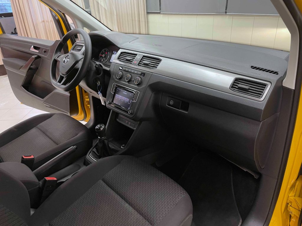 VOLKSWAGEN Caddy 2.0 TDI 122 CV 4MOTION TRENDLINE - IVA DEDUCIBILE - 44