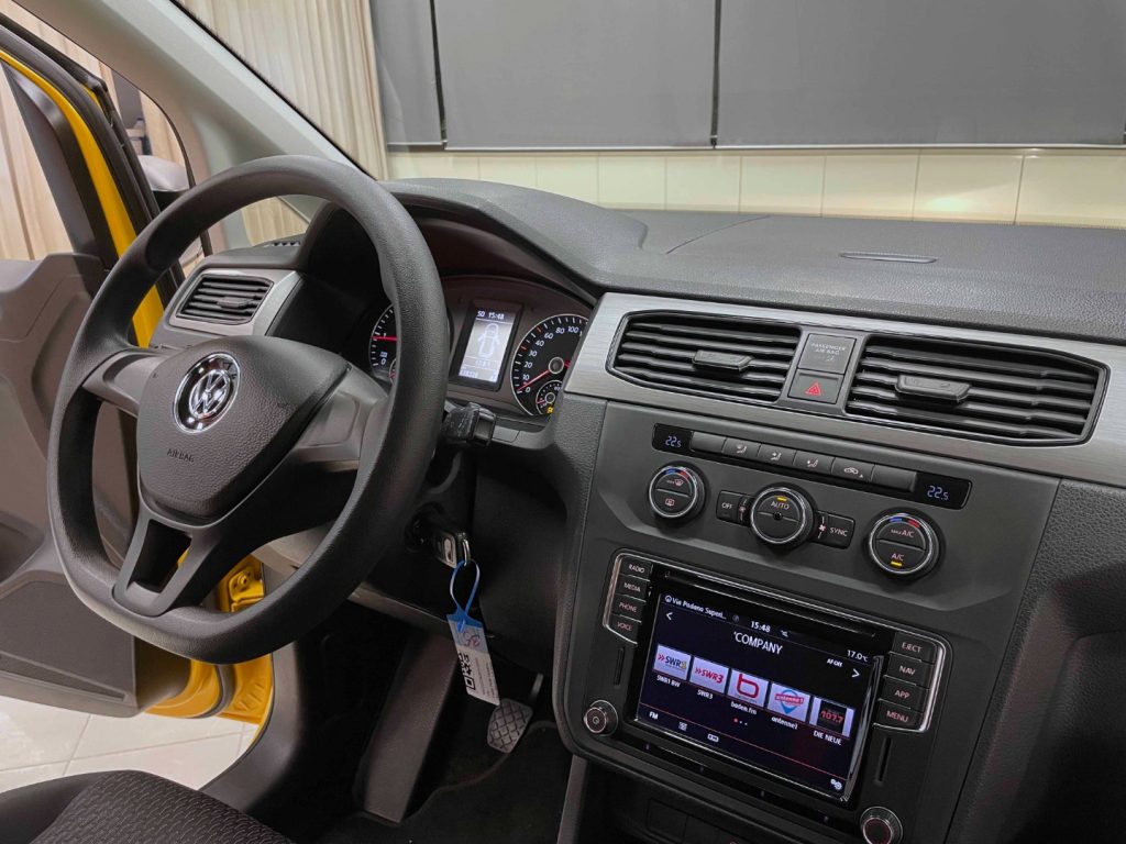 VOLKSWAGEN Caddy 2.0 TDI 122 CV 4MOTION TRENDLINE - IVA DEDUCIBILE - 45