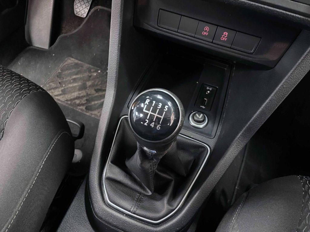 VOLKSWAGEN Caddy 2.0 TDI 122 CV 4MOTION TRENDLINE - IVA DEDUCIBILE - 48