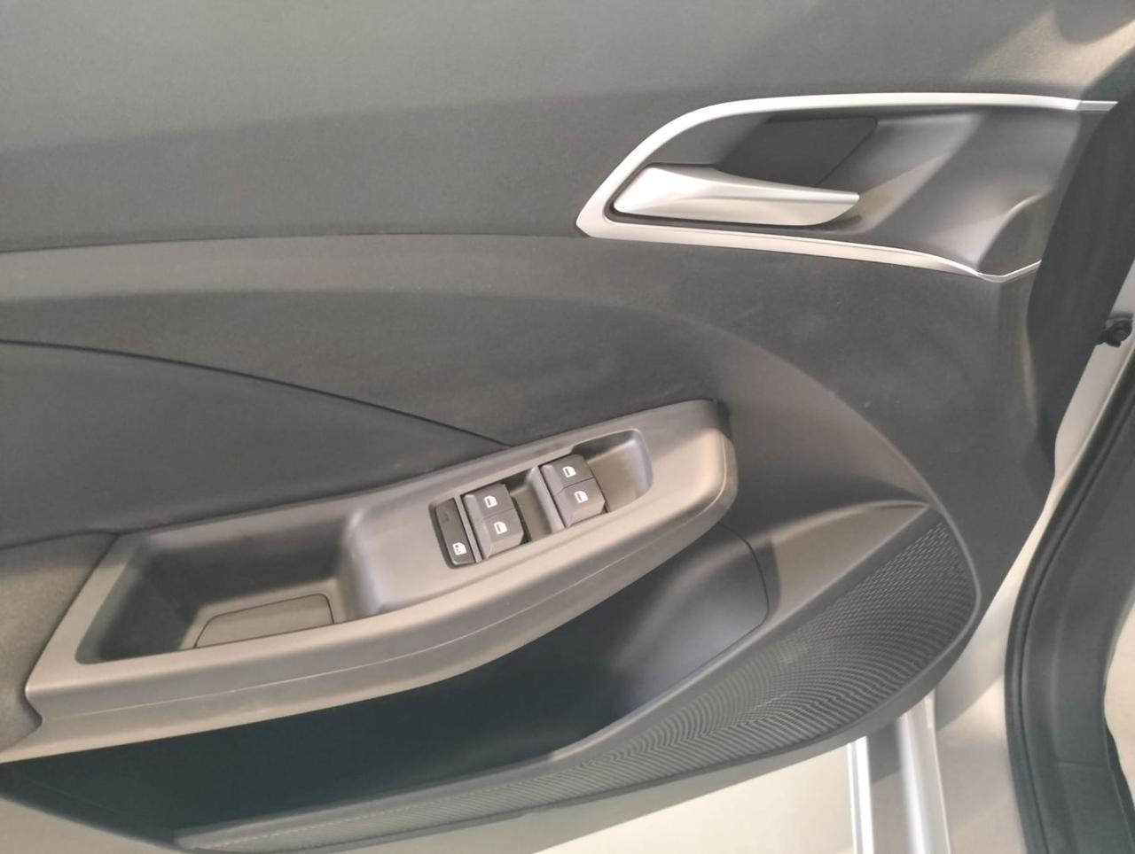 MG MG3 1.5 Standard - 8