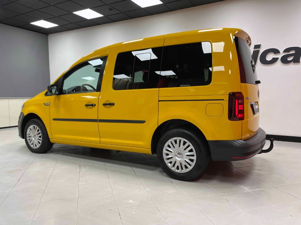 VOLKSWAGEN Caddy 2.0 TDI 102 CV TRENDLINE - IVA DEDUCIBILE - 5