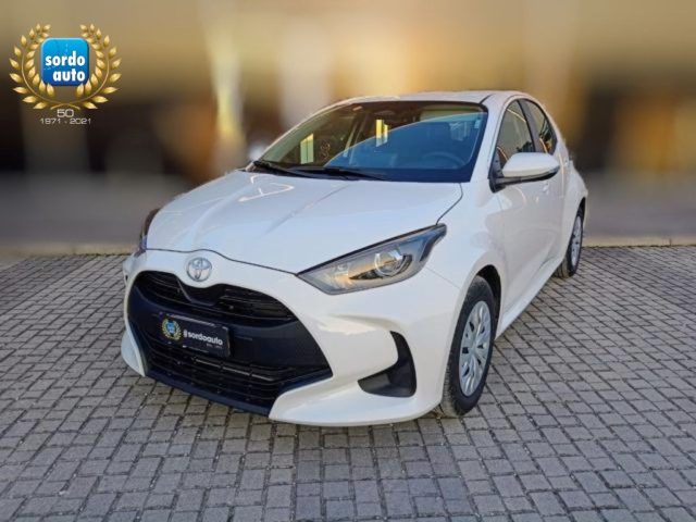 TOYOTA Yaris Bianco metallizzato